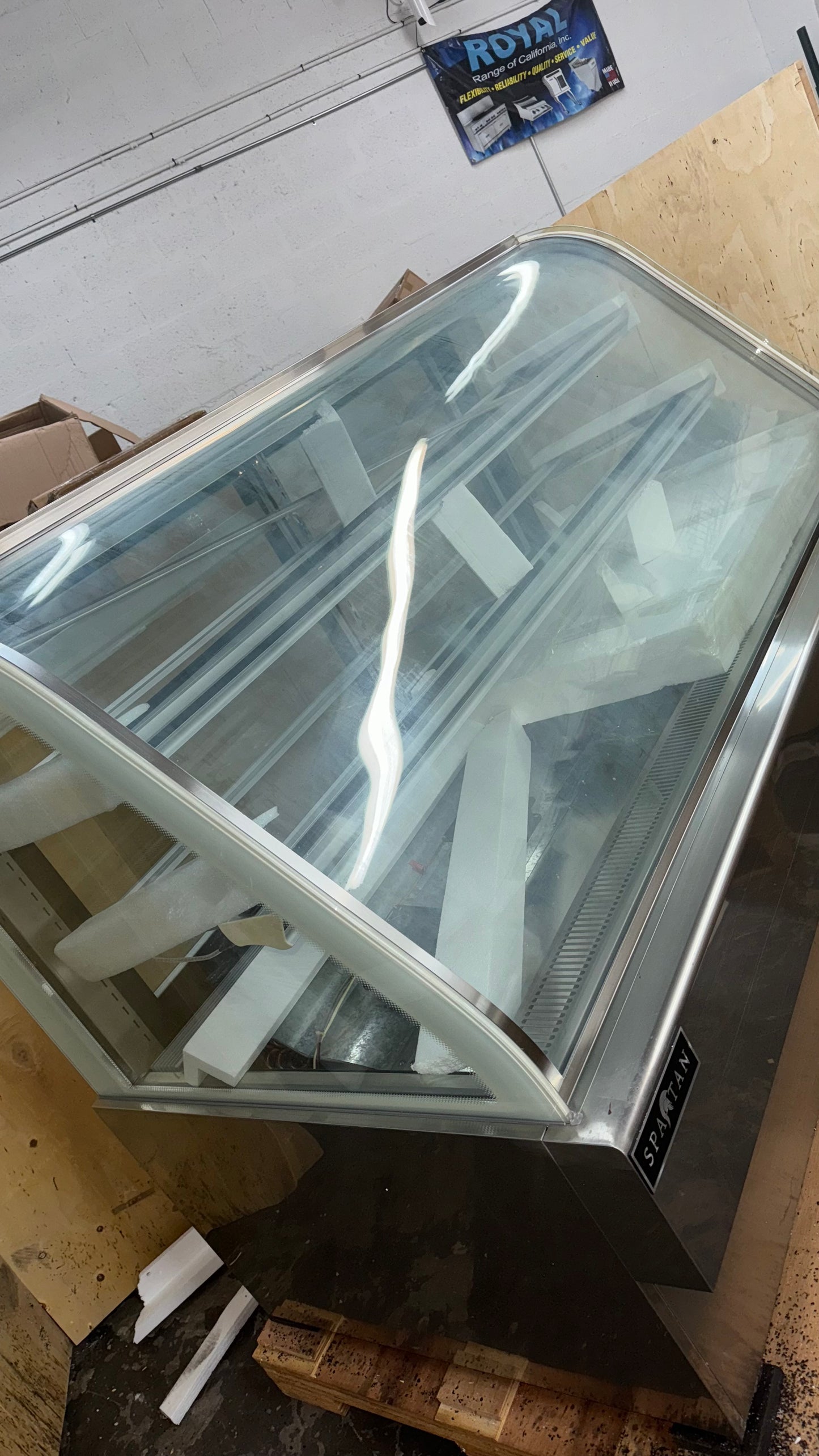 Refrigerated Delicase 72”