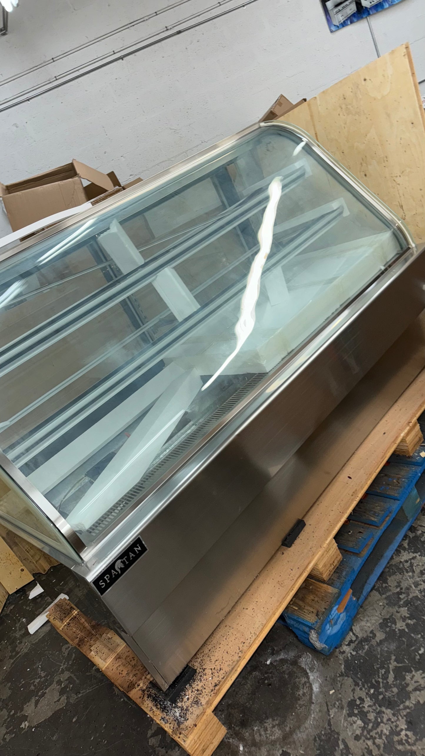 Refrigerated Delicase 72”